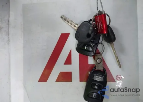 2011 Hyundai Elantra Gls from USA, damaged, VIN 5NPDH4AE6BH001168